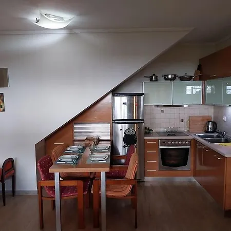 Cozy Close To The Sea