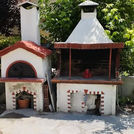Cozy Close To The Sea